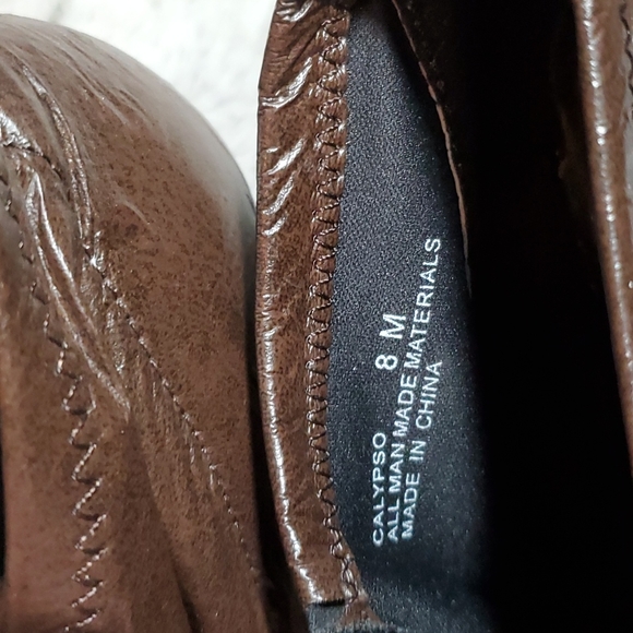 RAMPAGE Women's Calypso Brown Faux Leather 4" Heels-Stretch Foot Fit-EUC-Sz 8 - Picture 13 of 16